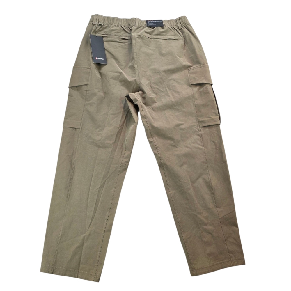 Lululemon Men's VersaTwill Relaxed Fit Cargo‎ Pants FANB Color Brown sz 38 - Picture 2 of 11